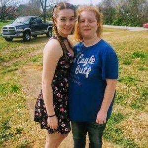 Meet your Posher, Marissa